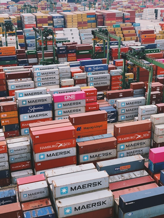 cargo-ship-container